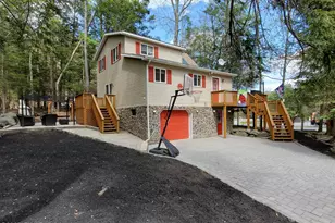 1006 Rolling Hills Dr, Lake Ariel, PA 18436 - Photo 2