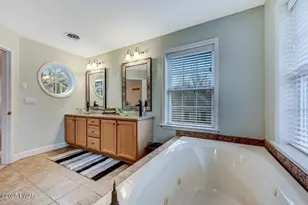 290 W Lakeview Rd, Lackawaxen, PA 18435 - Photo 56