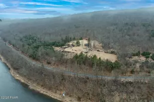 575 Parkers Glen Rd, Shohola, PA 18458 - Photo 4