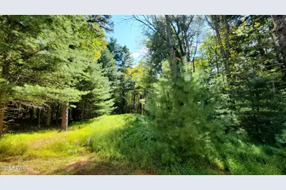 111 Ranger Road, Greeley, PA 18425 - Photo 2