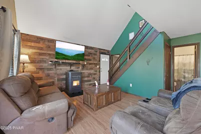 132 S Shore Drive, Milford, PA 18337 - Photo 4