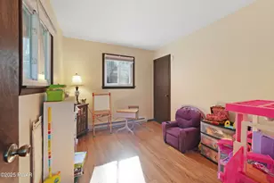 132 S Shore Dr, Milford, PA 18337 - Photo 10