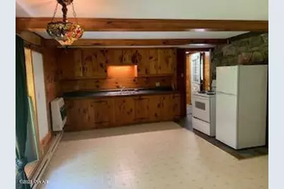 290 Roemerville Road #Apt. 2, Greentown, PA 18426 - Photo 1