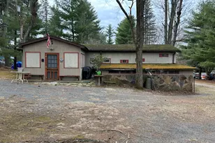 65 Cone Ln, Hawley, PA 18428 - Photo 4