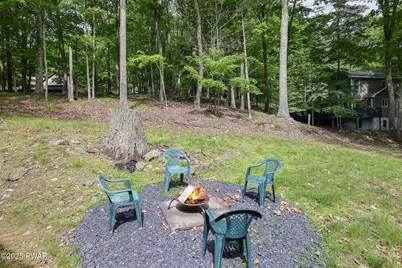 1082 Sunrise Terrace, Lake Ariel, PA 18436 - Photo 8