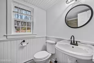 111 Delaware Dr, Lackawaxen, PA 18435 - Photo 20