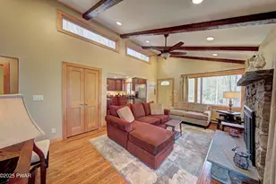 117 N Maple Ln, Greentown, PA 18426 - Photo 8