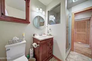 117 N Maple Ln, Greentown, PA 18426 - Photo 30