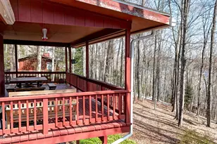 117 N Maple Ln, Greentown, PA 18426 - Photo 18