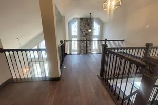 101 Maple Leaf Rd, Lackawaxen, PA 18435 - Photo 10