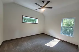 101 Maple Leaf Rd, Lackawaxen, PA 18435 - Photo 18