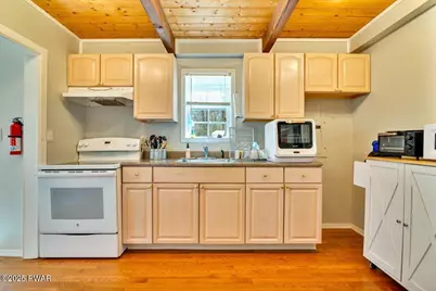 141 Karl Hope Boulevard, Lackawaxen, PA 18435 - Photo 14