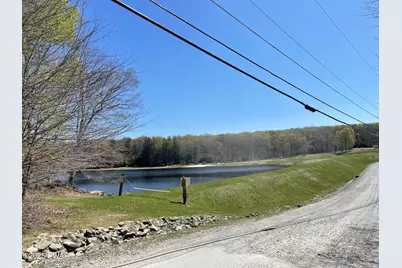 1901-1902 Horizon Drive, Greentown, PA 18426 - Photo 16