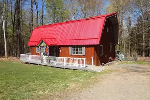 113 Fawnwood Dr, Greentown, PA 18426 - Photo 4