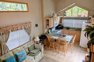 104 Badger Ln, Shohola, PA 18458 - Photo 4