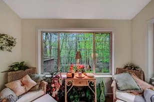 808 Pioneer Ct, Lackawaxen, PA 18435 - Photo 10