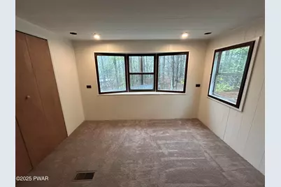 126 Middle Road, Greentown, PA 18426 - Photo 22