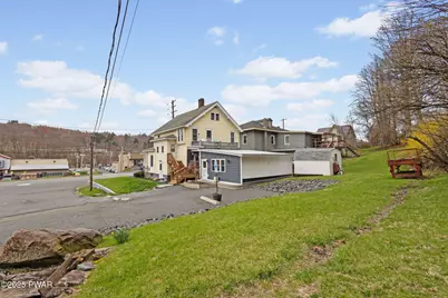 225 Willow Avenue, Honesdale, PA 18431 - Photo 4