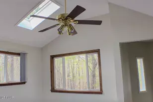 1086 Brantwood Rd, Newfoundland, PA 18445 - Photo 16