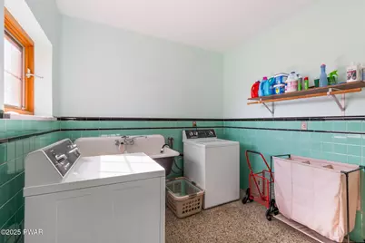 343 Crystal Lake, Carbondale, PA 18407 - Photo 54