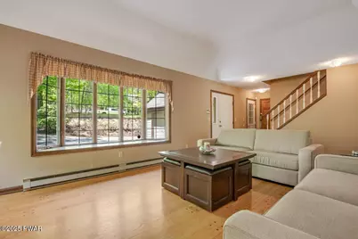 146 Cove Point Circle, Lakeville, PA 18438 - Photo 6