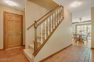 146 Cove Point Cir, Lakeville, PA 18438 - Photo 38