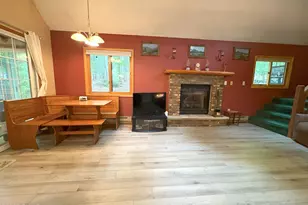 1050 Rainbow Dr, Lake Ariel, PA 18436 - Photo 18