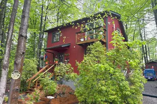 1050 Rainbow Dr, Lake Ariel, PA 18436 - Photo 2