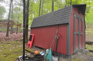 1050 Rainbow Dr, Lake Ariel, PA 18436 - Photo 32