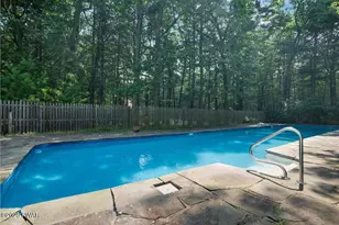 102 Old Farm Rd, Milford, PA 18337 - Photo 92