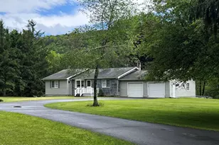 288 River Rd, Beach Lake, PA 18405 - Photo 8