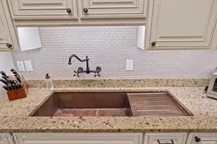 127 Timber Lake Dr, Canadensis, PA 18325 - Photo 12