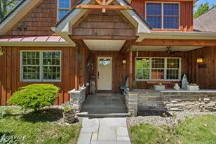 127 Timber Lake Dr, Canadensis, PA 18325 - Photo 2