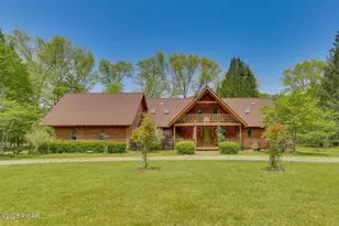 33 Syloro Ln, Damascus, PA 18415 - Photo 2