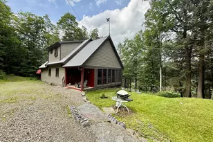 498 Penn-York Rd, Starlight, PA 18461 - Photo 8