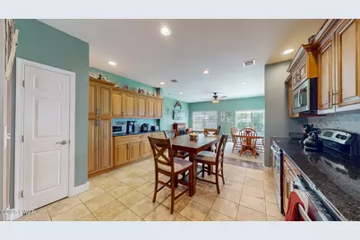 233 Shadow Wood Circle, Archbald, PA 18403 - Photo 8