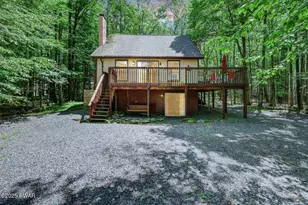 145 Lakeview Dr W, Lake Ariel, PA 18436 - Photo 1