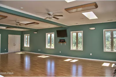 145 Lakeview Drive W, Lake Ariel, PA 18436 - Photo 84