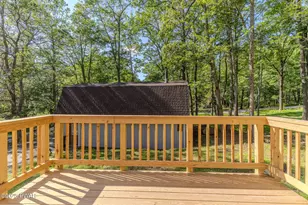 126 Fawn Lake Dr, Hawley, PA 18428 - Photo 60