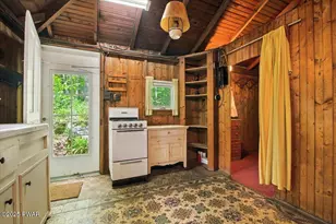 193 Old Rte 402, Dingmans Ferry, PA 18328 - Photo 22