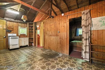 193 Old Rte 402, Dingmans Ferry, PA 18328 - Photo 10
