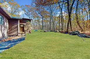 105 Longridge Dr, Lords Valley, PA 18428 - Photo 24