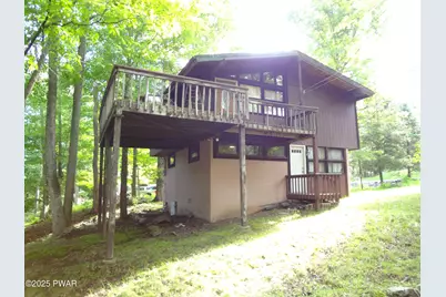 101 Gum Terrace, Greentown, PA 18426 - Photo 1