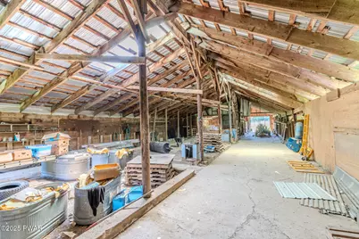 2793 Crosstown Highway, Starlight, PA 18461 - Photo 10