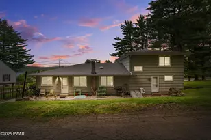 860 Rt 507, Greentown, PA 18426 - Photo 1