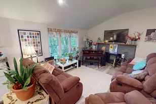 139 Chestnut St, Dingmans Ferry, PA 18328 - Photo 8