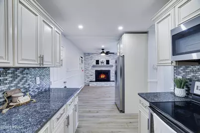 3109 Snowden Drive, Bushkill, PA 18324 - Photo 10