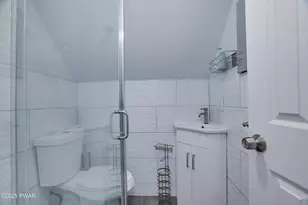 3109 Snowden Dr, Bushkill, PA 18324 - Photo 24