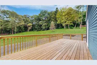 136 Heaters Hill Road, Matamoras, PA 18336 - Photo 4