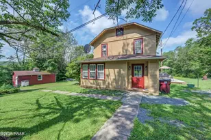 19 Oregon Turnpike, Honesdale, PA 18431 - Photo 2